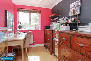 Bedroom- click for photo gallery